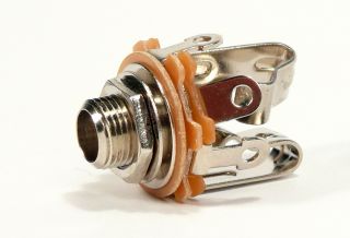 1/4" female open circuit socket 11TWN