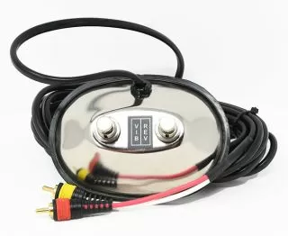 Dual Reverb and Vibrato Foot switch