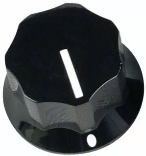 Knob for pedals, skirted