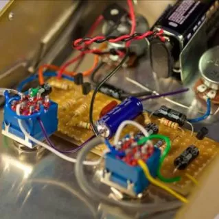 Shatterbox - Fuzz, Treble Booster