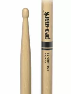 Classic Forward 2B Hickory Drumstick, Oval Wood Tip (TX2BW)